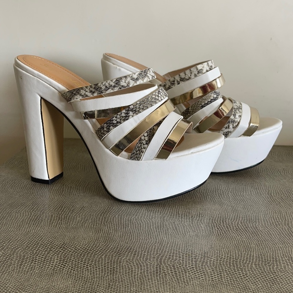 MOVING SALE - White Gold Snake Print Platform Heel